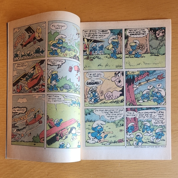 Smurfs #1, #2 - 1980s Marvel Comics (Lot of 2)  - Picture 5 of 12